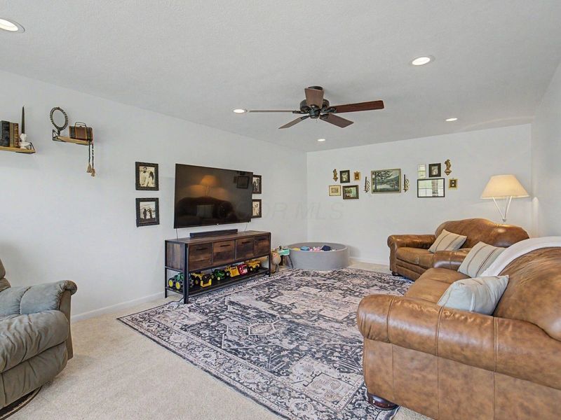 28503 Chieftain Drive , Logan, OH 43138 Photo 12