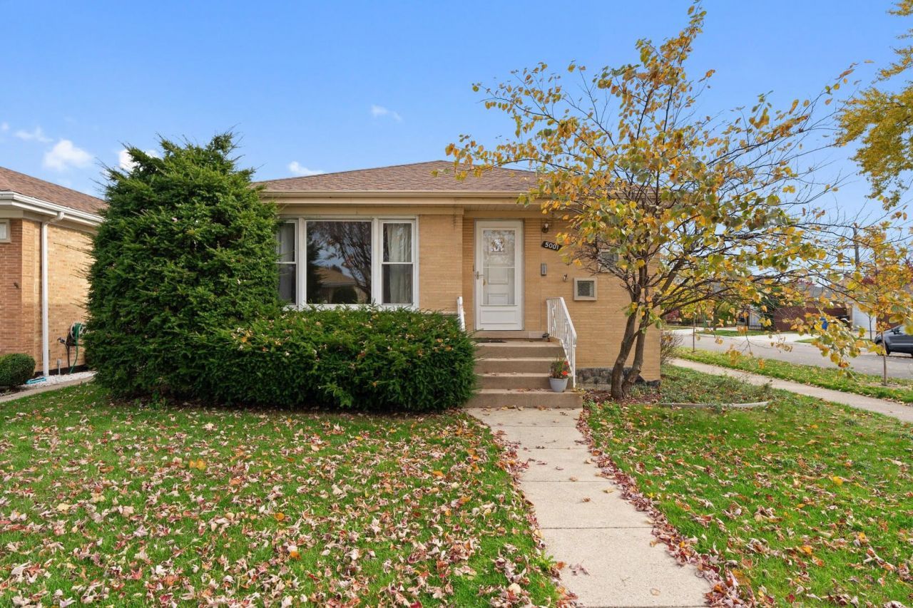 5001 N Neenah Avenue, Chicago, IL 60656 Main Photo