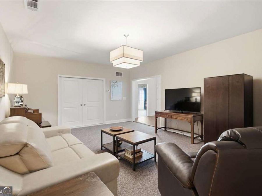 Property Image 56