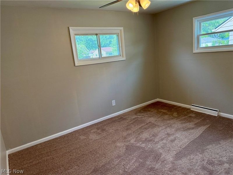 940 Oakwood Drive, Elyria, OH 44035 Photo 11