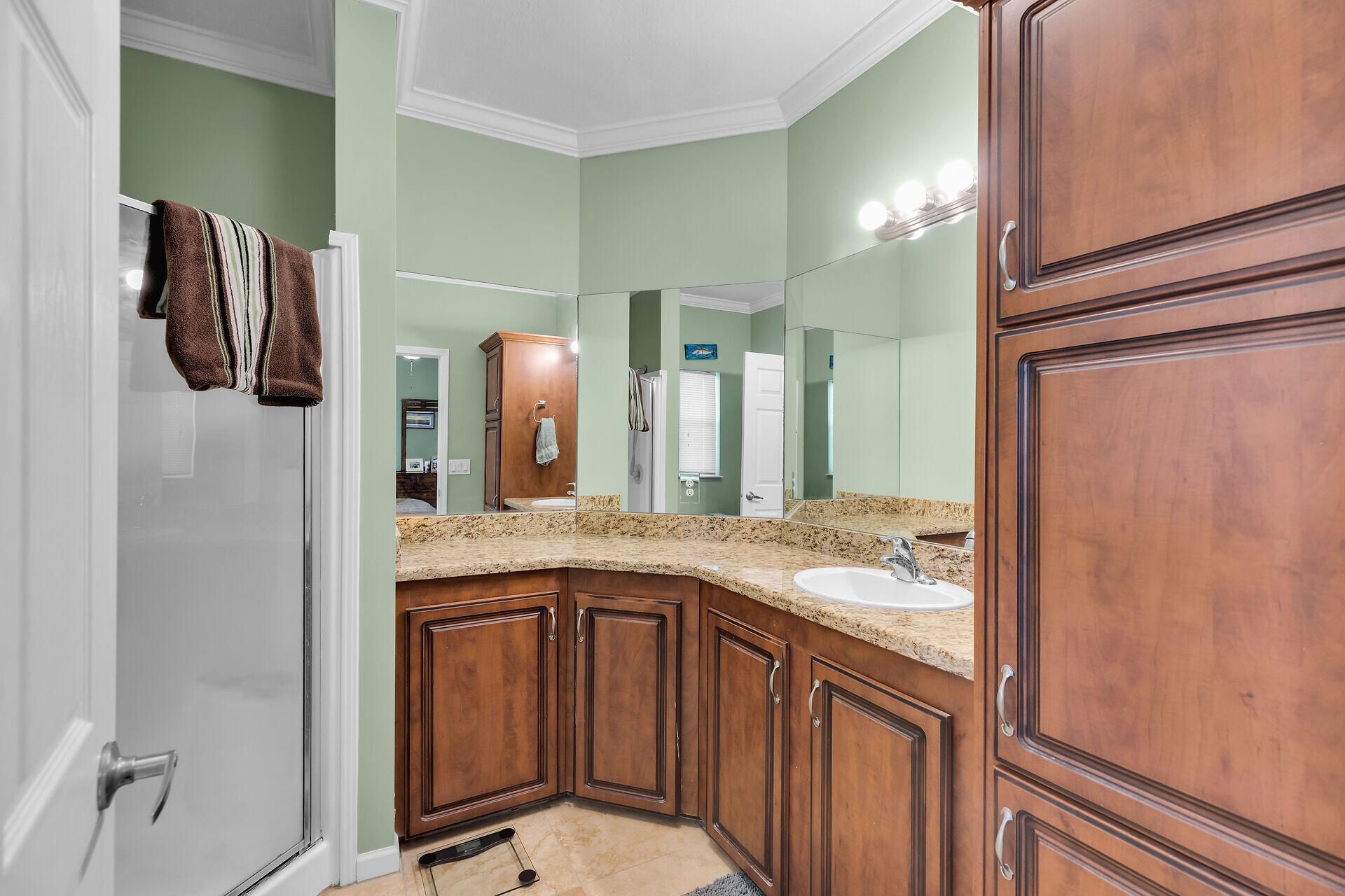27 Barcelona Drive, Big Coppitt, FL 33040 Photo