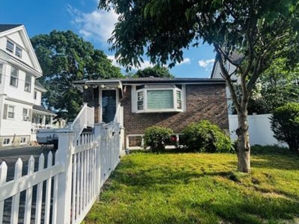 109 Webster St, Unit 1, Malden, MA 02148