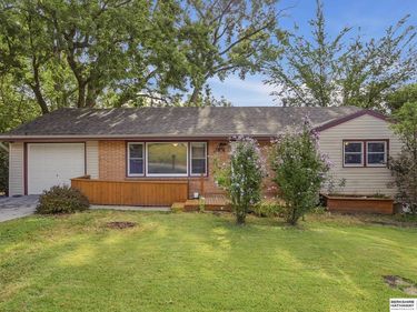 2101 Van Buren Street, Bellevue, NE 68005