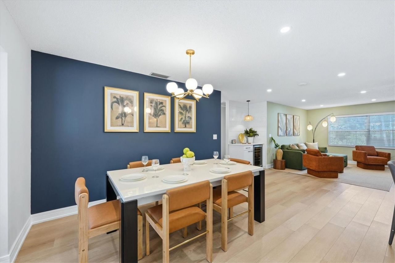 2428 Whippoorwill Circle, Sarasota, FL 34231 Photo