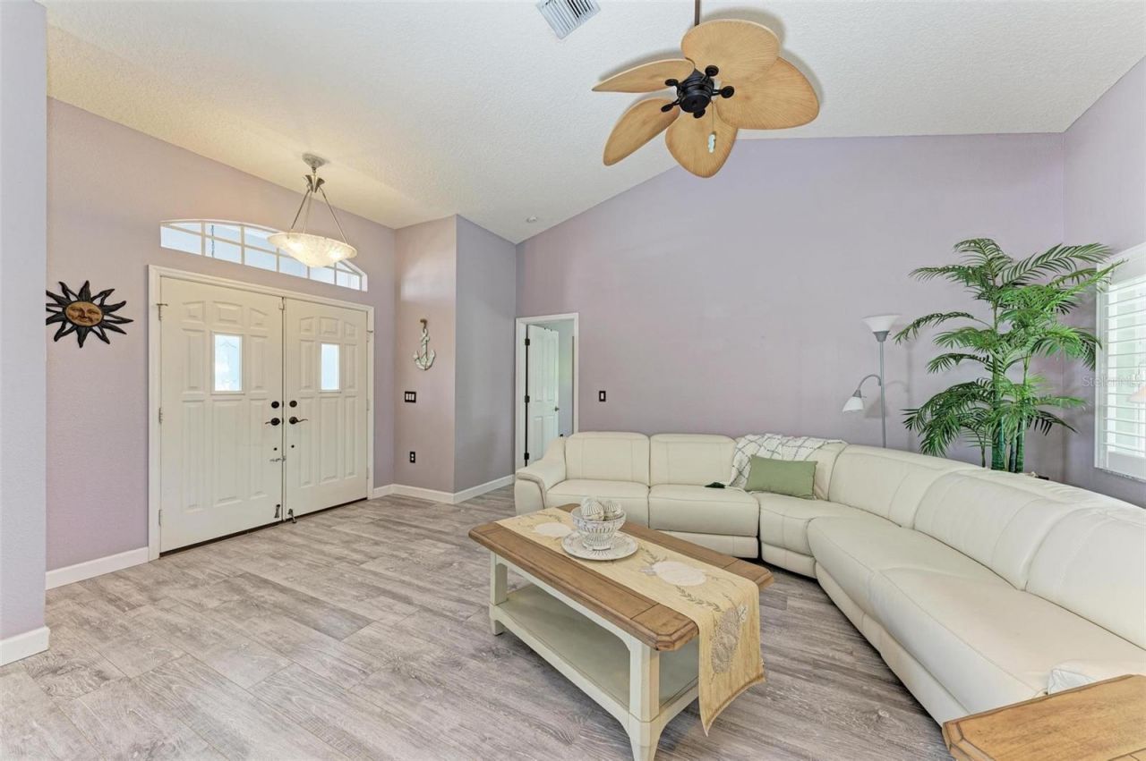 316 Roseling Circle , Venice, FL 34293 Photo