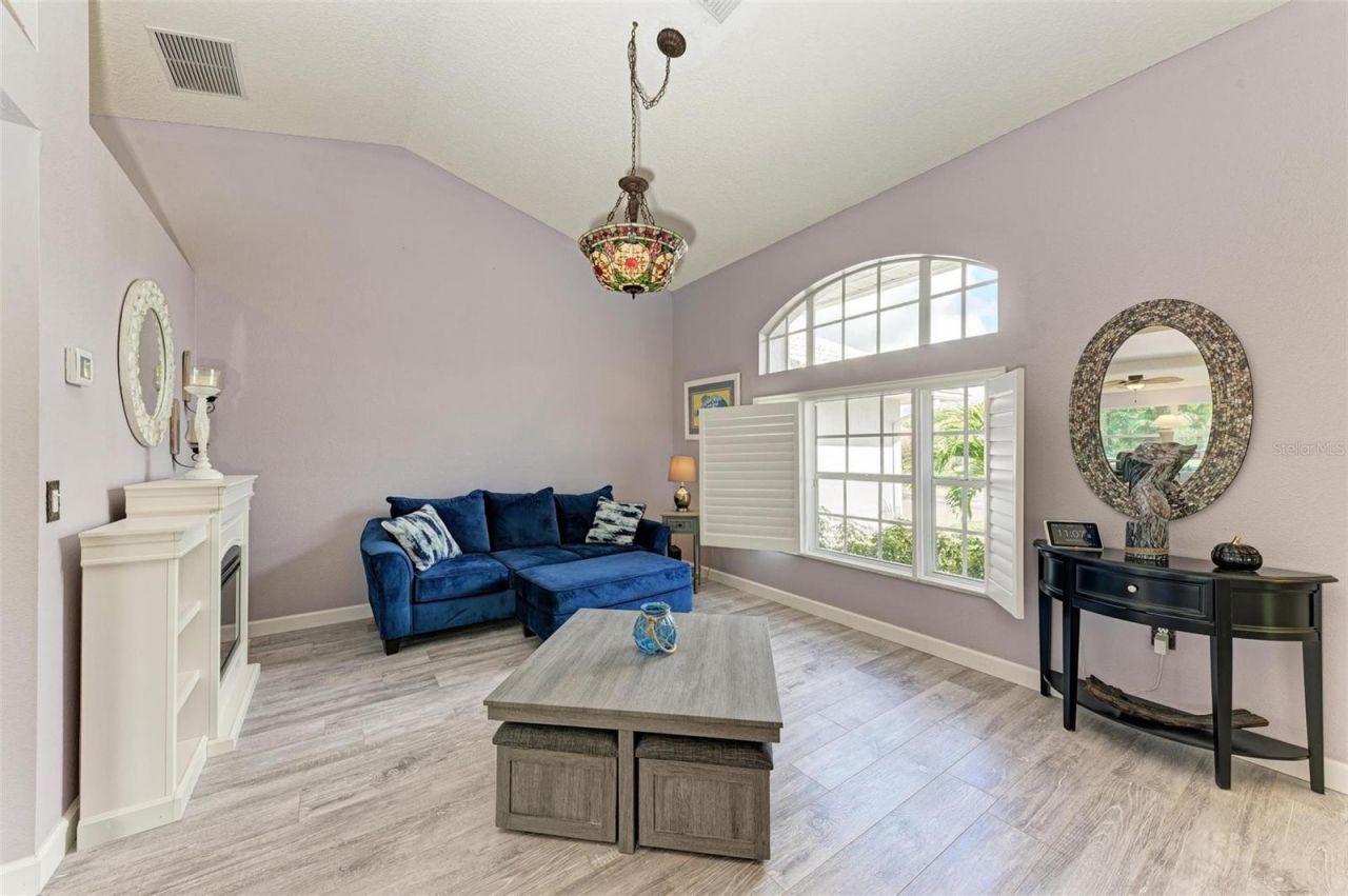 316 Roseling Circle , Venice, FL 34293 Photo