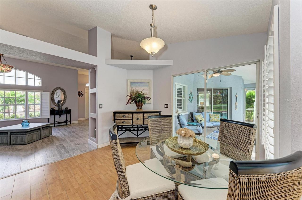 316 Roseling Circle , Venice, FL 34293 Photo