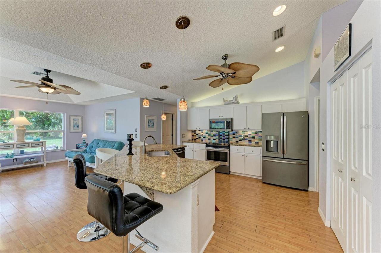 316 Roseling Circle , Venice, FL 34293 Photo
