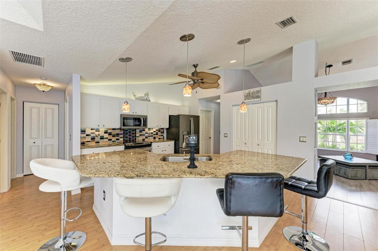 316 Roseling Circle , Venice, FL 34293 Photo