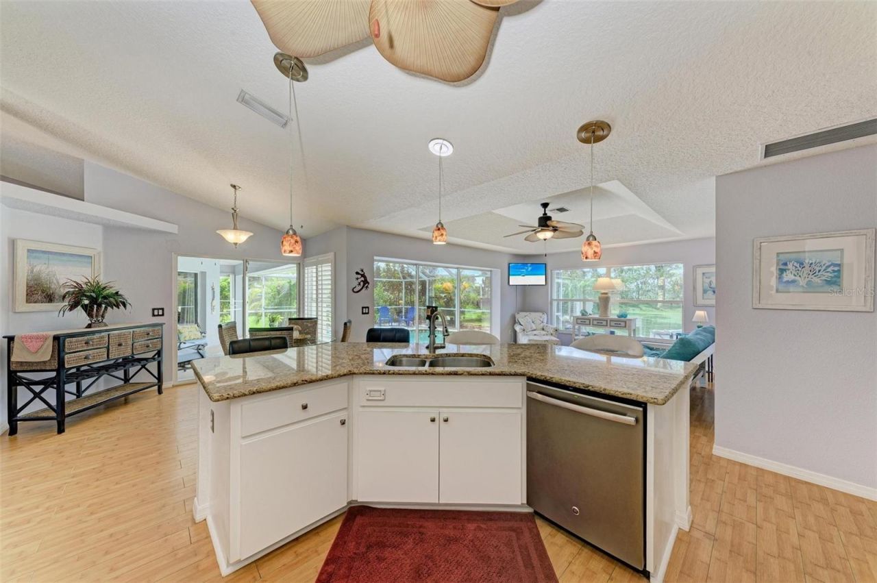 316 Roseling Circle , Venice, FL 34293 Photo