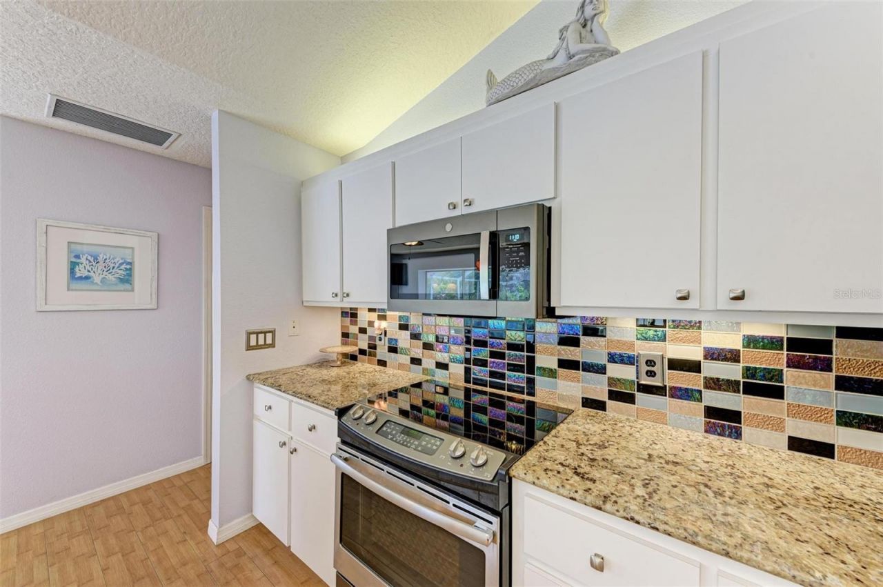 316 Roseling Circle , Venice, FL 34293 Photo