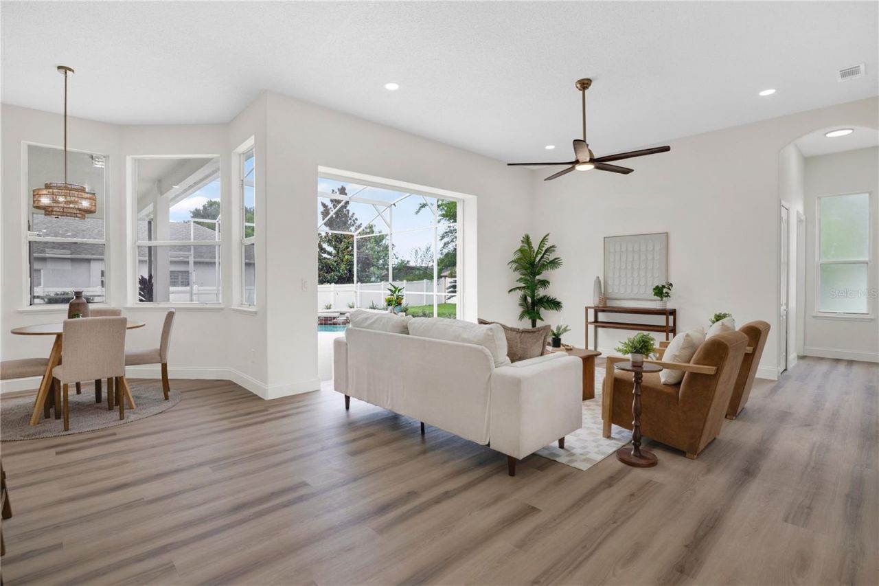 13149 Lakewind Drive, Clermont, FL 34711 Photo