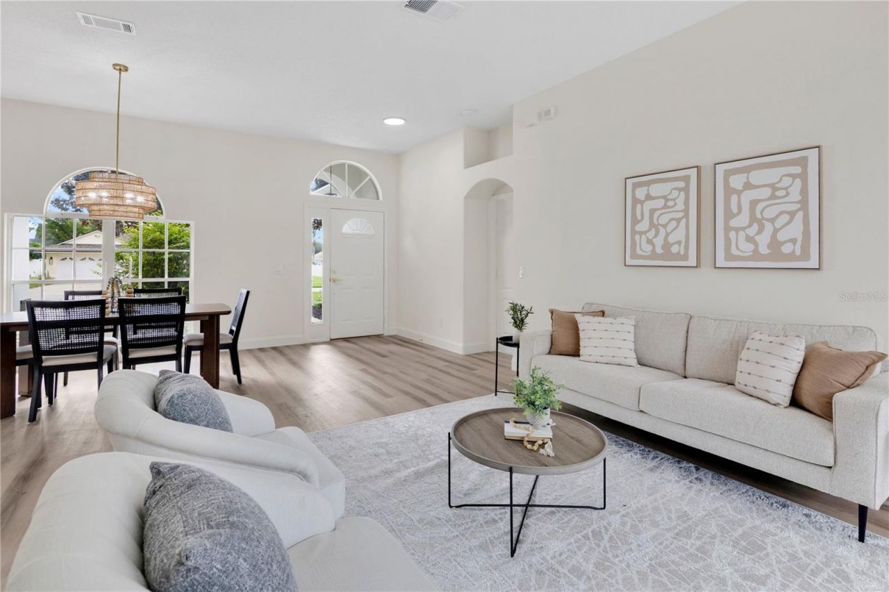 13149 Lakewind Drive, Clermont, FL 34711 Photo