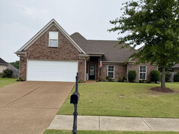 4161 Bramble Crest Drive, Southaven, MS 38672