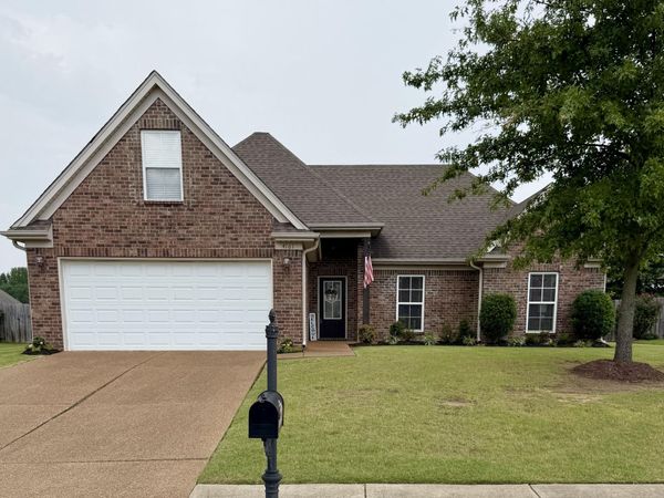 4161 Bramble Crest Drive, Southaven, MS 38672