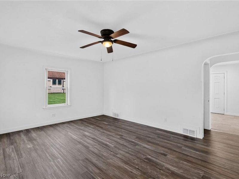 4916 Southern Boulevard , Youngstown, OH 44512 Photo 5