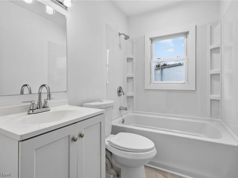 4916 Southern Boulevard , Youngstown, OH 44512 Photo 6