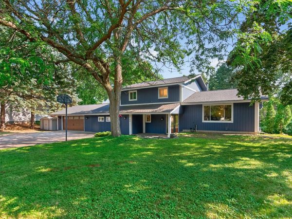 2144 Valley View Place, Saint Paul, MN 55119