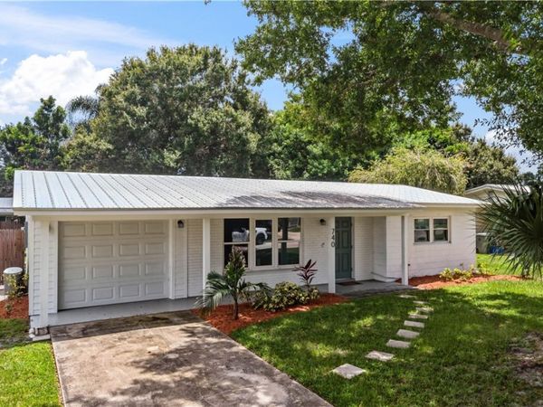740 17th Avenue, Vero Beach, FL 32962