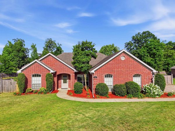 113 Valderrama Drive , Haskell, AR 72015