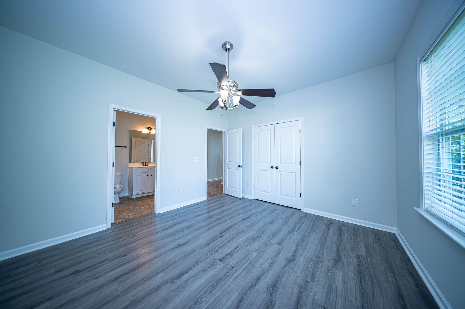 8485 Middle River Way Photo 31