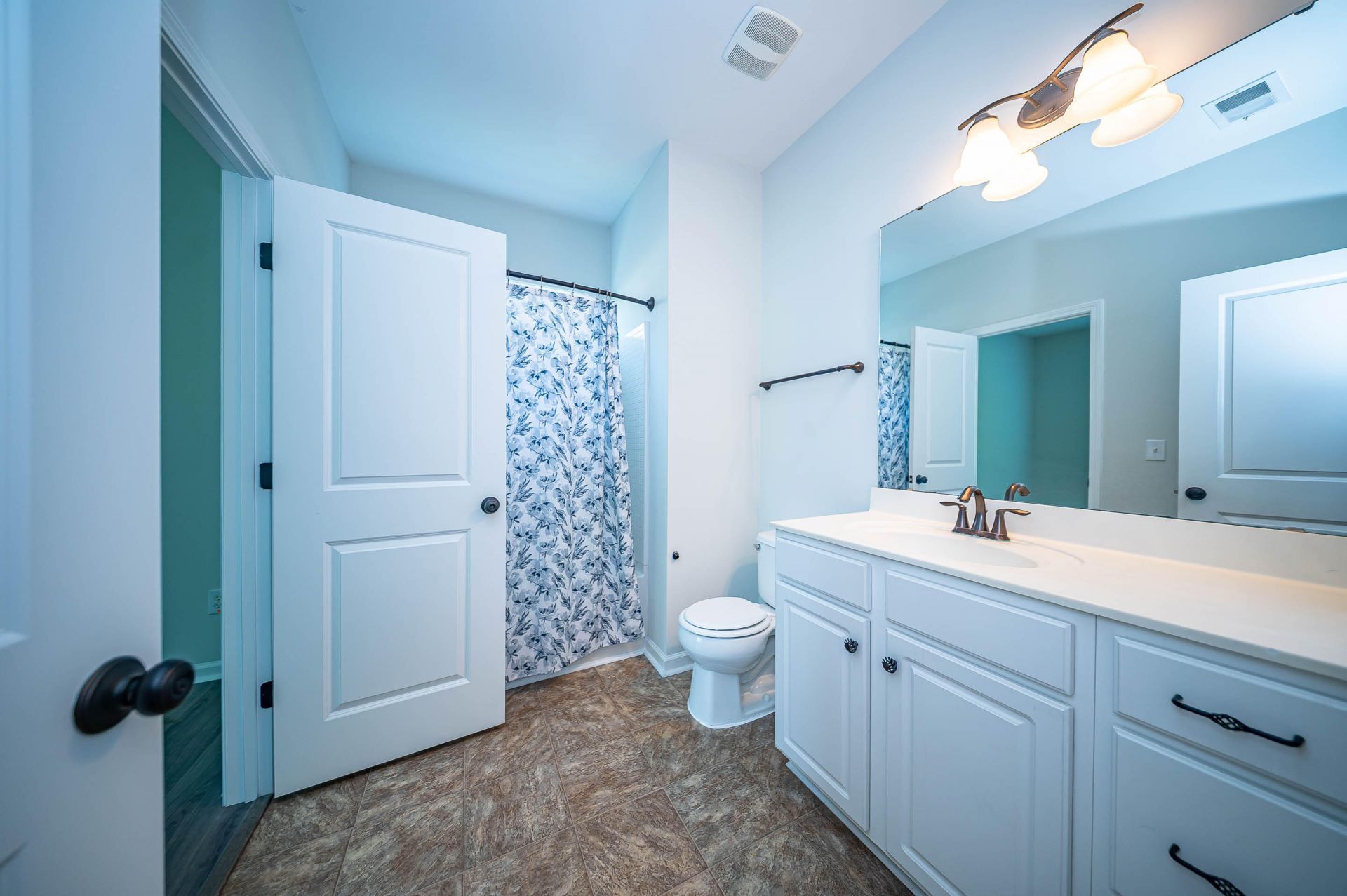 8485 Middle River Way Photo 34