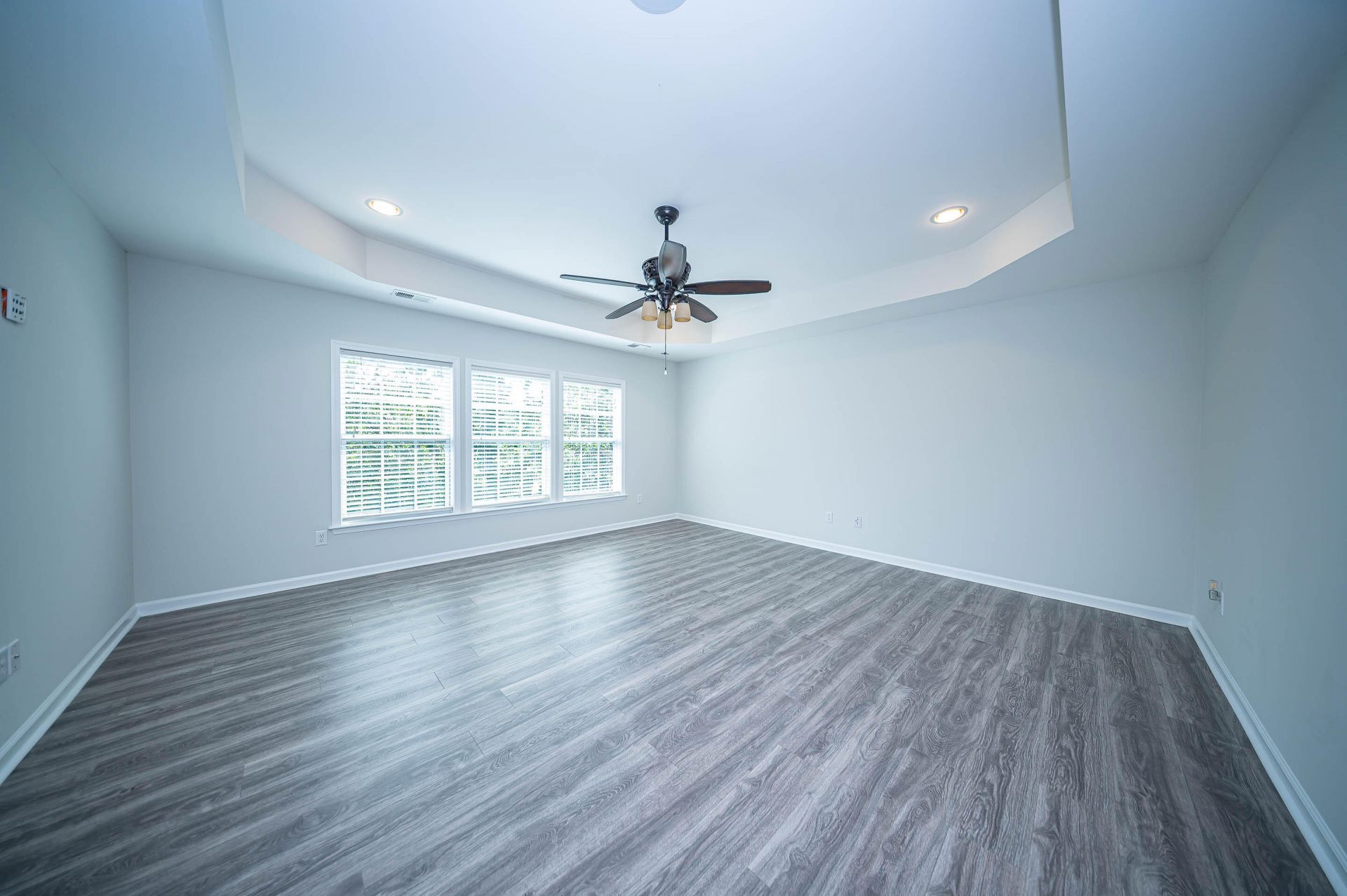8485 Middle River Way Photo 38