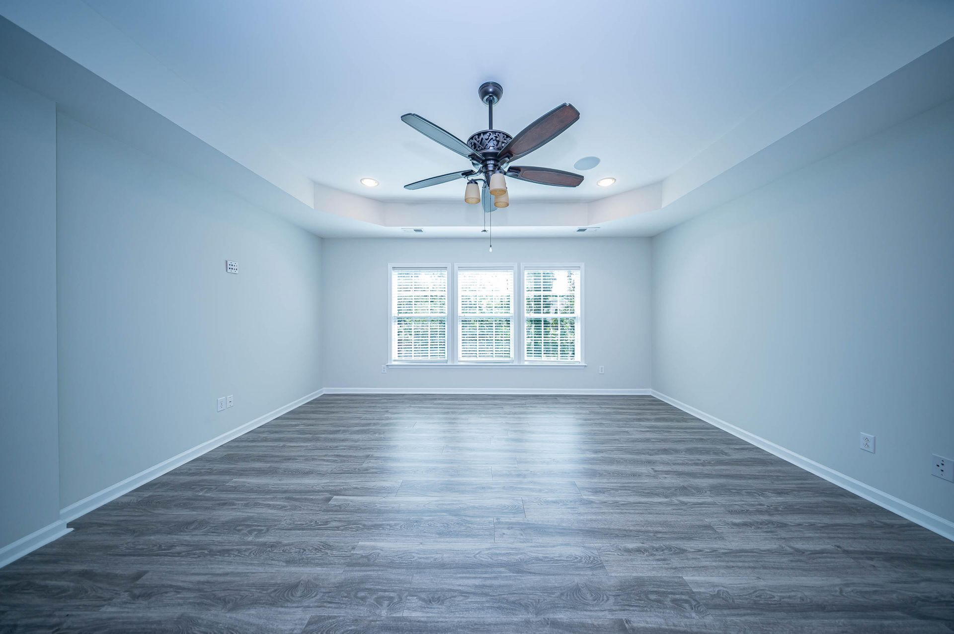 8485 Middle River Way Photo 41