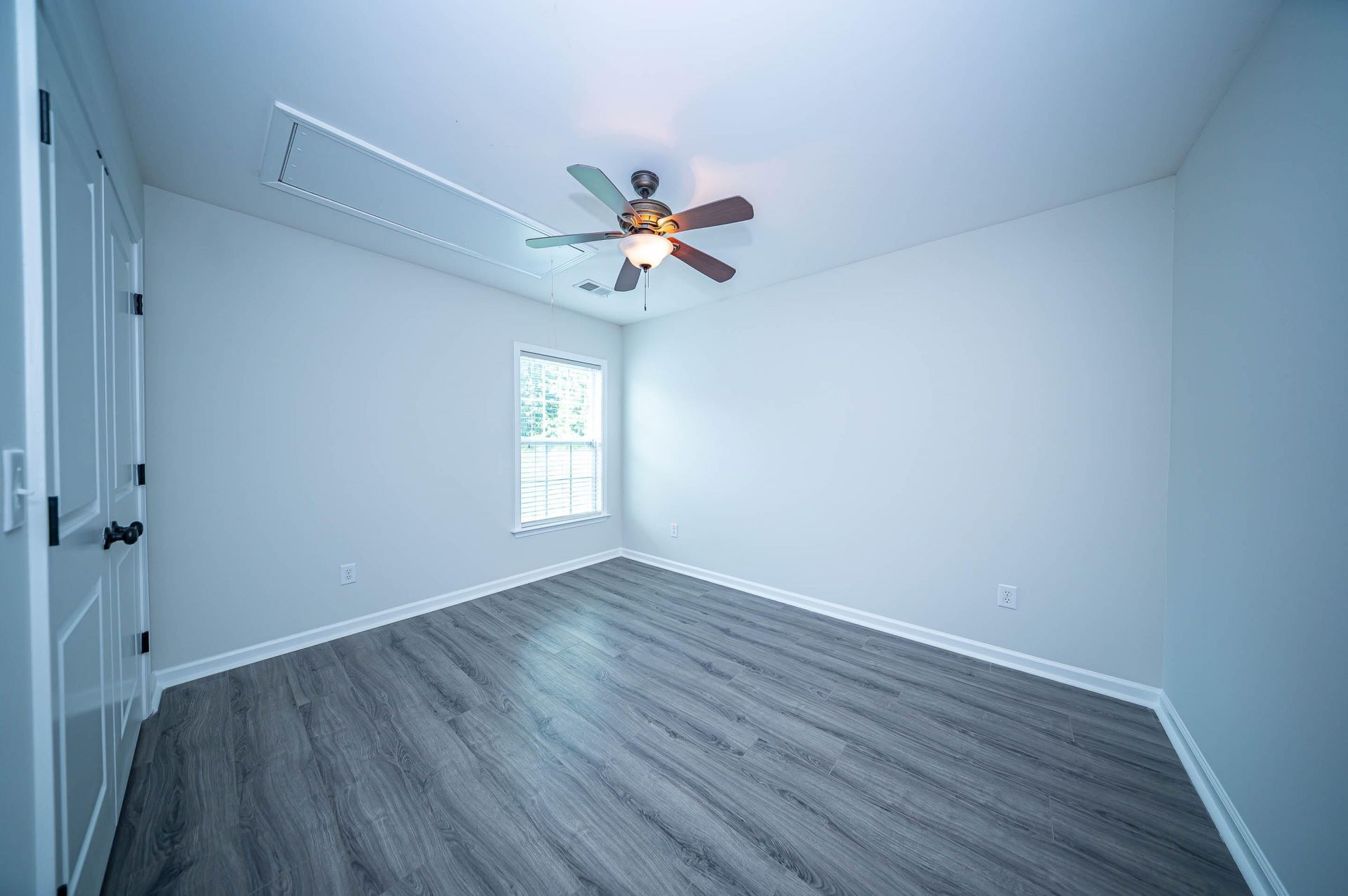 8485 Middle River Way Photo 50