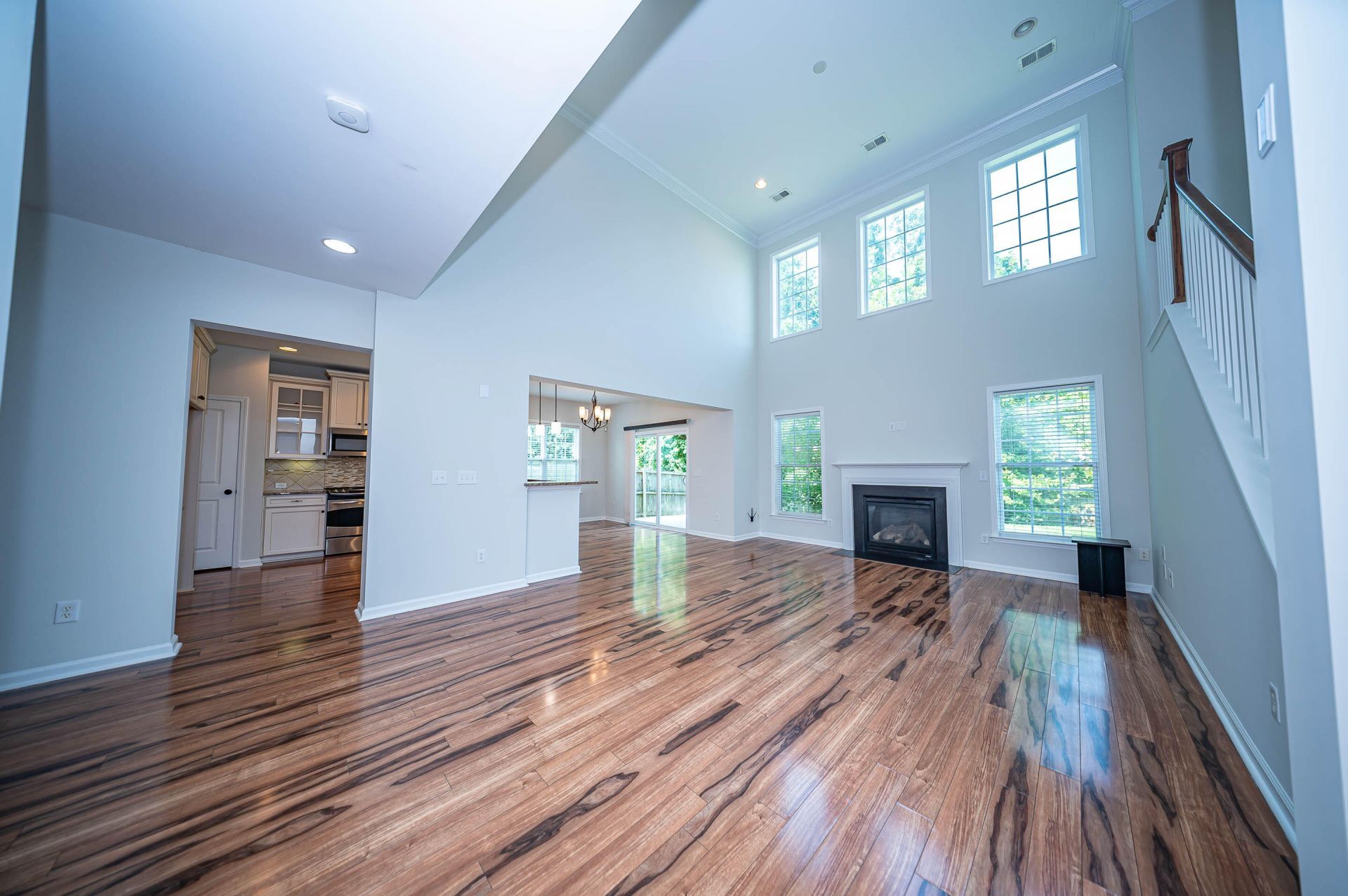 8485 Middle River Way Photo 9