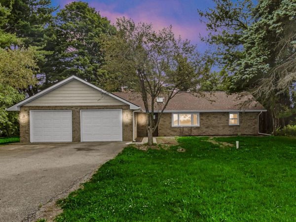 31118 Us-20 , New Carlisle, IN 46552
