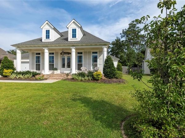 20138 BRENTWOOD Drive , Mandeville, LA 70471