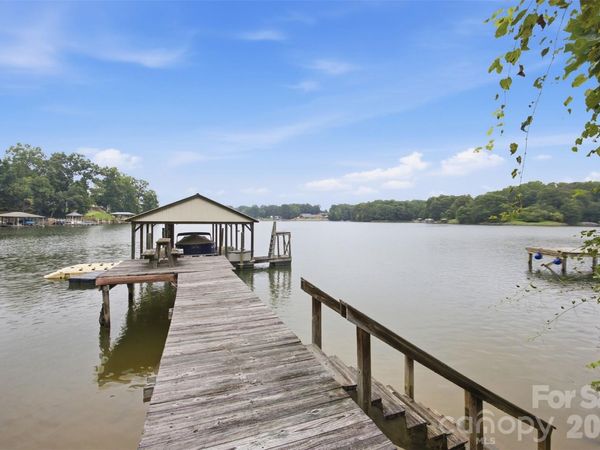 7016 Hyde Street, Sherrills Ford, NC 28673