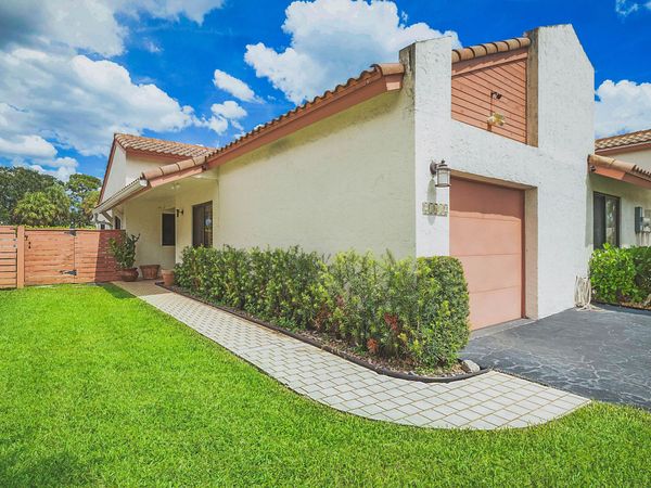 21612 CASA MONTE Court, Boca Raton, FL 33433