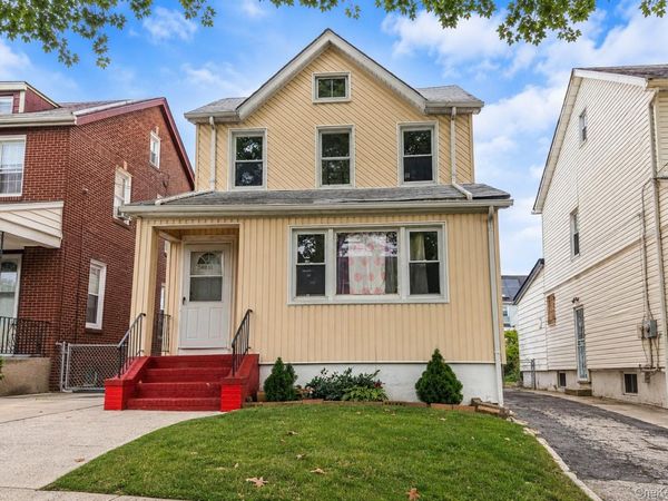 24011 144th Avenue , Rosedale, NY 11422