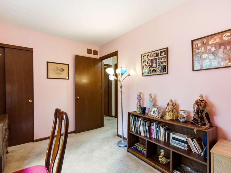 7508 Satterfield Road , Columbus, OH 43235 Photo 27