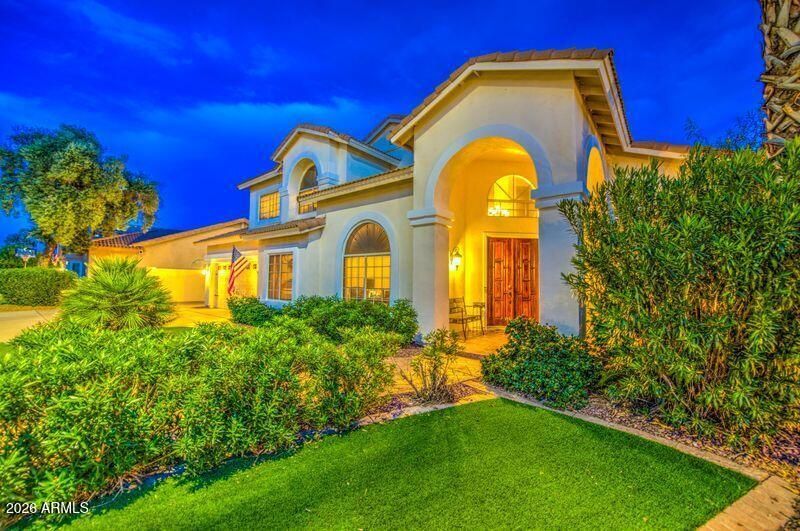 2201 E Tahitian Way, Gilbert, AZ 85234 Main Photo