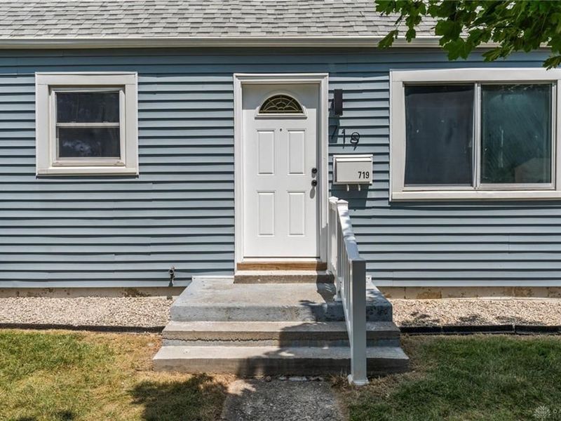 719 Kirk Lynne Street, Dayton, OH 45403 Photo 3