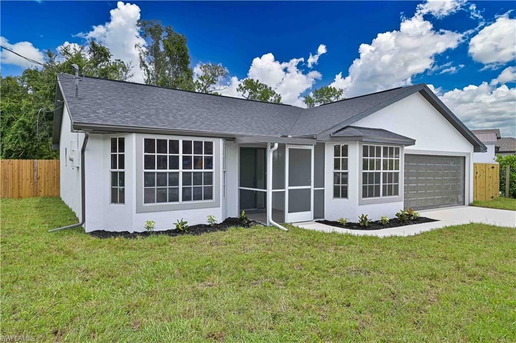 18347 Lee Rd , Fort Myers, FL 33967 Photo