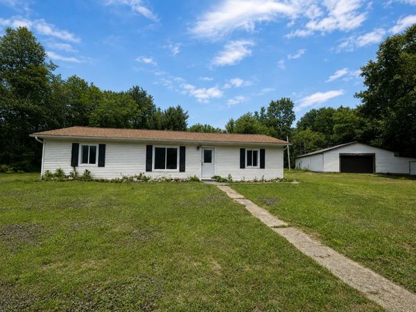 1700 Shipman Road, Oxford, MI 48371