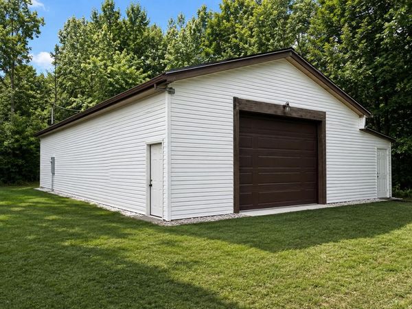 1700 Shipman Road, Oxford, MI 48371
