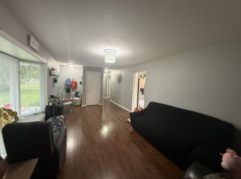 Main Photo