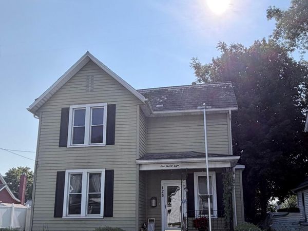 128 N 9th Street , Newark, OH 43055