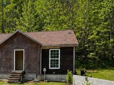 630 Country Estates Road, Baxter, KY 40806