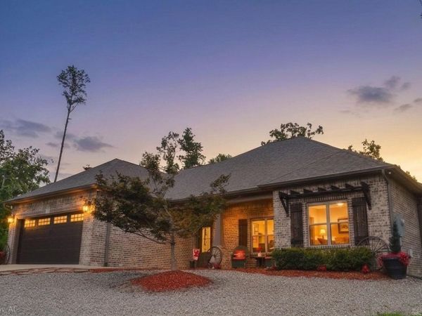 26 Orense Way , Hot Springs, AR 71909