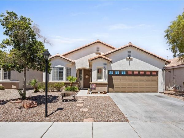 5000 Pounding Surf Avenue, Las Vegas, NV 89131