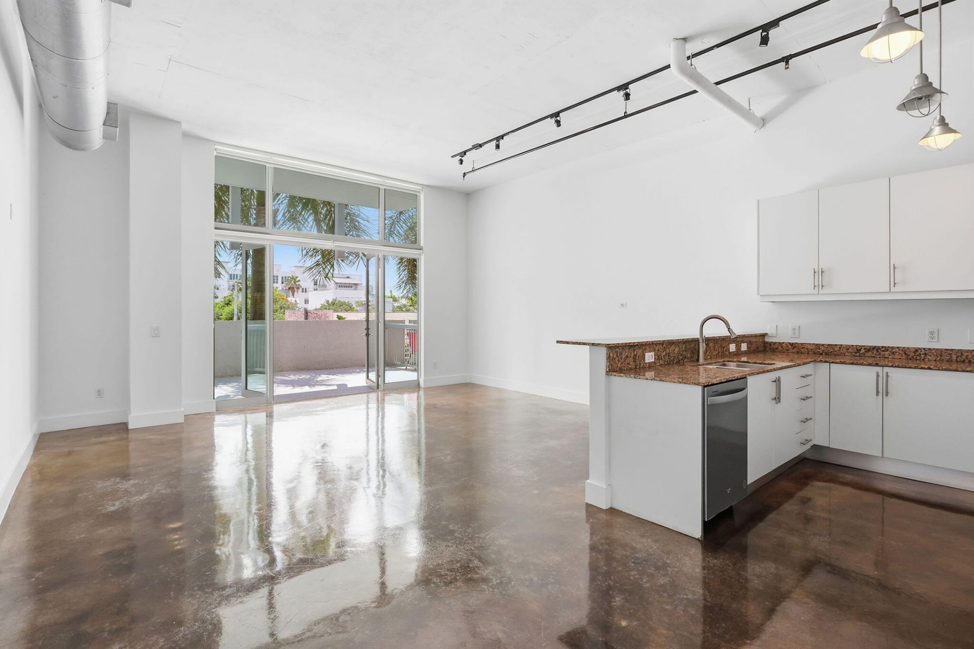 180 NE 4th Avenue, Unit 207, Delray Beach, FL 33483 Photo
