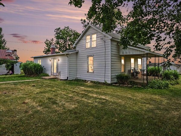 13371 S Van Kal Street, Schoolcraft, MI 49087