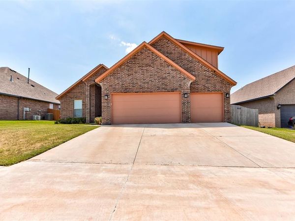 9324 SW 40th Street, Oklahoma City, OK 73179
