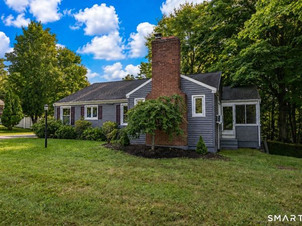 88 Peters, Middlefield, CT 06481